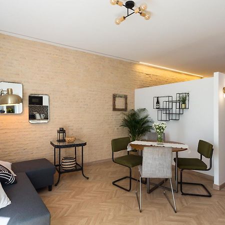 Center Apartment Fully Eqquiped Opcional Breakfast إشبيلية المظهر الخارجي الصورة