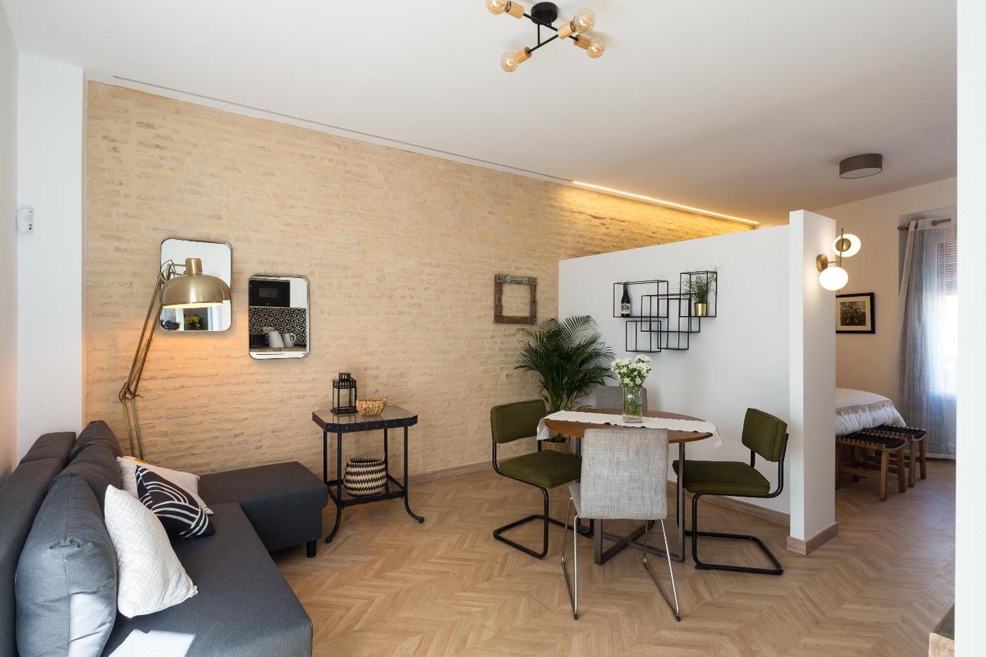 Center Apartment Fully Eqquiped Opcional Breakfast إشبيلية المظهر الخارجي الصورة