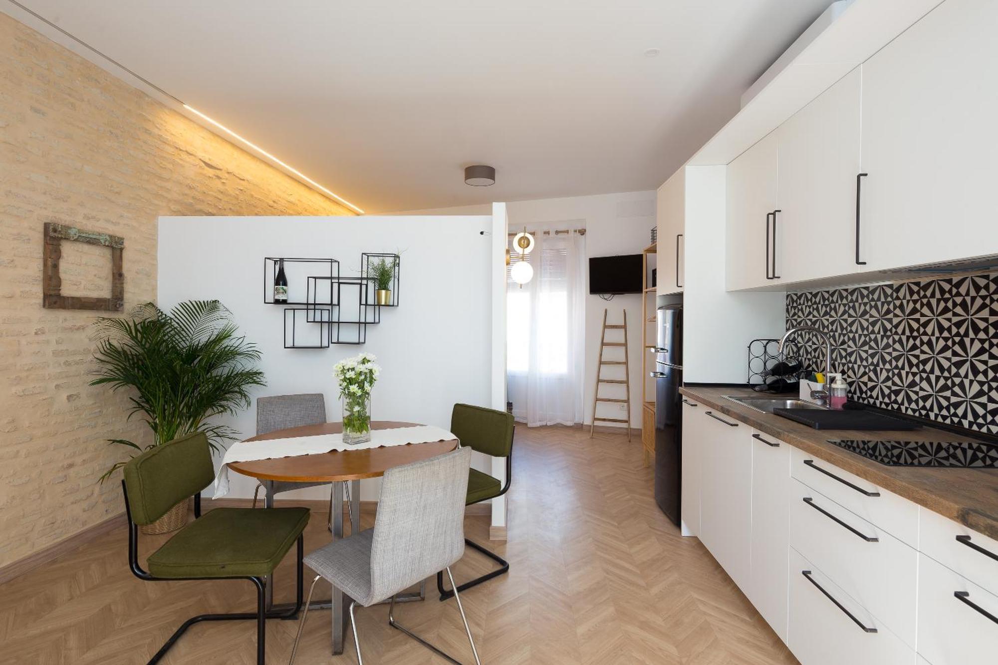 Center Apartment Fully Eqquiped Opcional Breakfast إشبيلية المظهر الخارجي الصورة