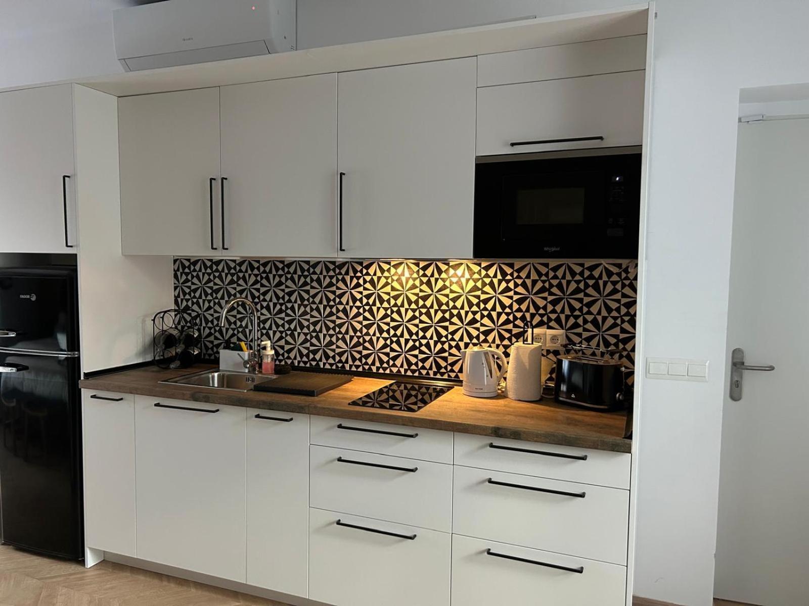 Center Apartment Fully Eqquiped Opcional Breakfast إشبيلية المظهر الخارجي الصورة